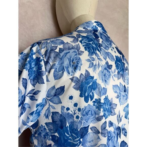 Vintage Blouse  - Picture 4 of 4